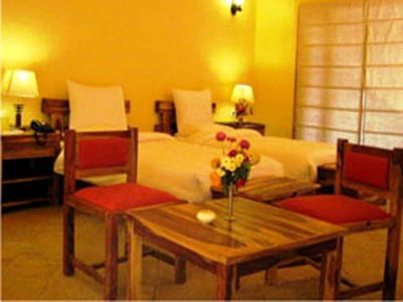 Hotel Tiger Lagoon Bandhavgarh National Park Exterior foto